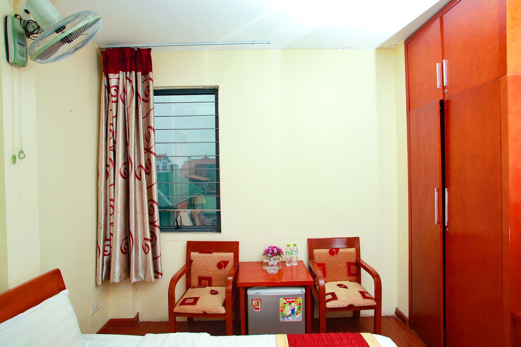 Reddoorz Near Hanoi Railway Station Luaran gambar